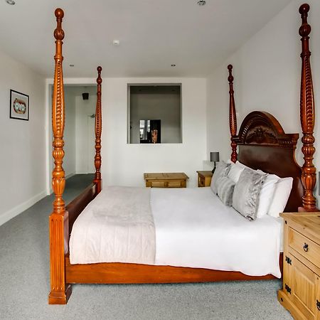 Oyo Gin House Hotel Greenock Luaran gambar