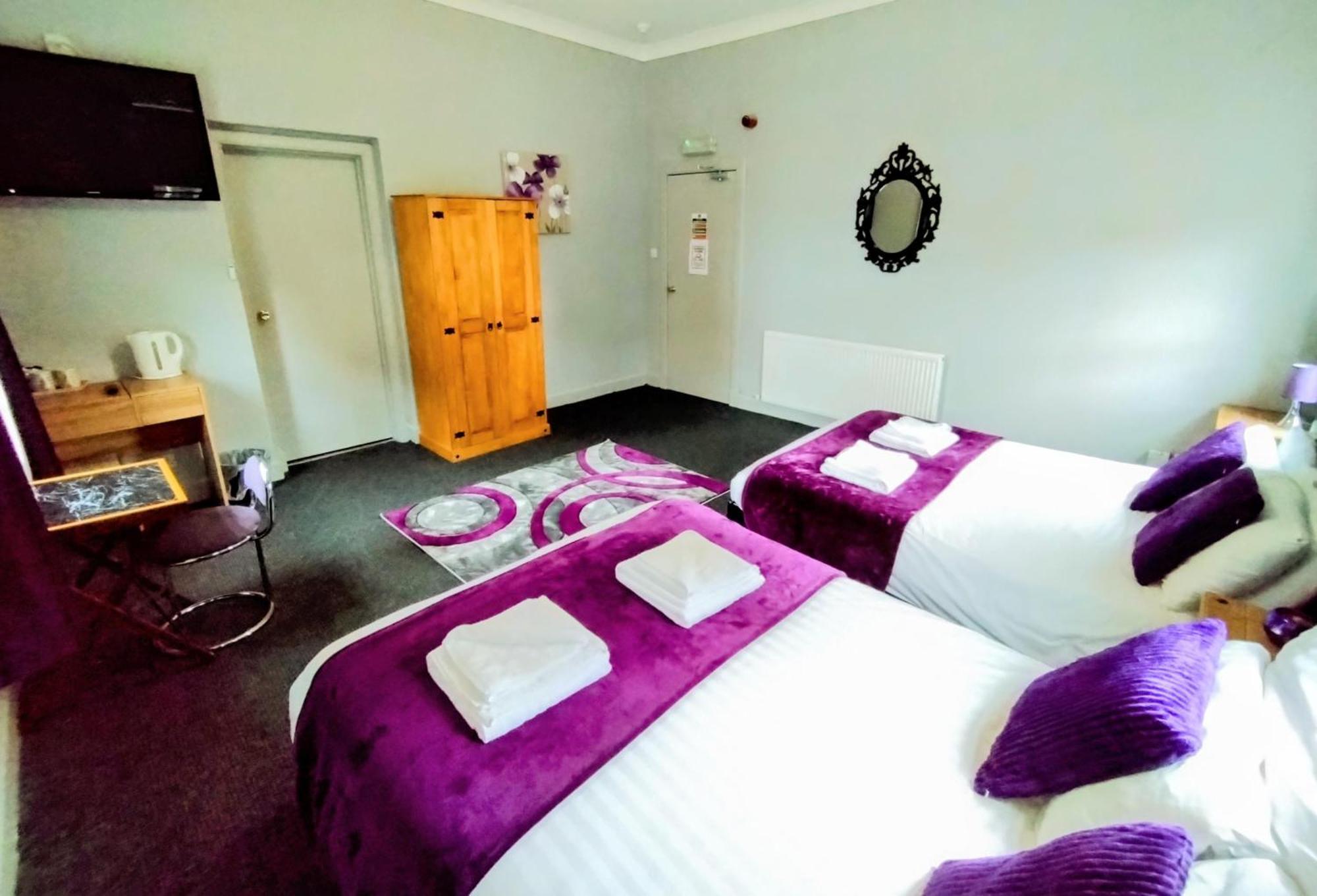 Oyo Gin House Hotel Greenock Luaran gambar