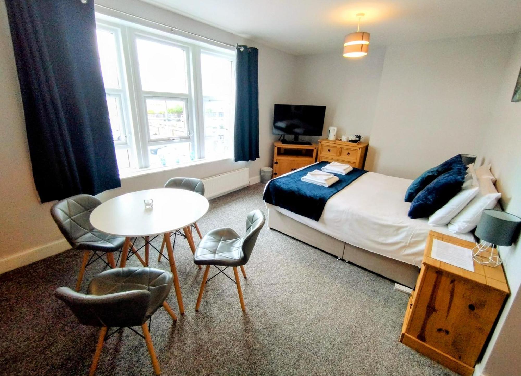 Oyo Gin House Hotel Greenock Luaran gambar