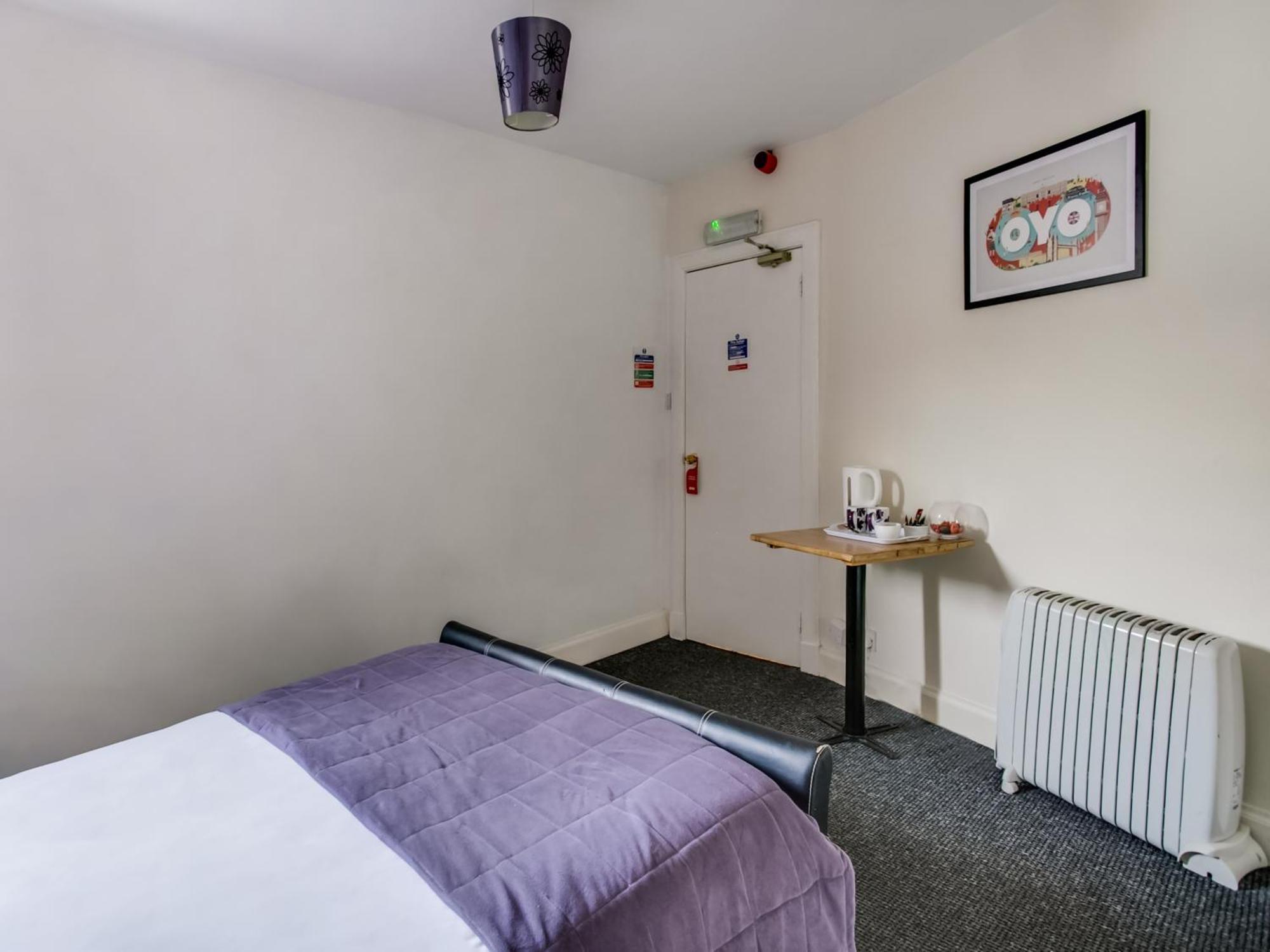 Oyo Gin House Hotel Greenock Luaran gambar