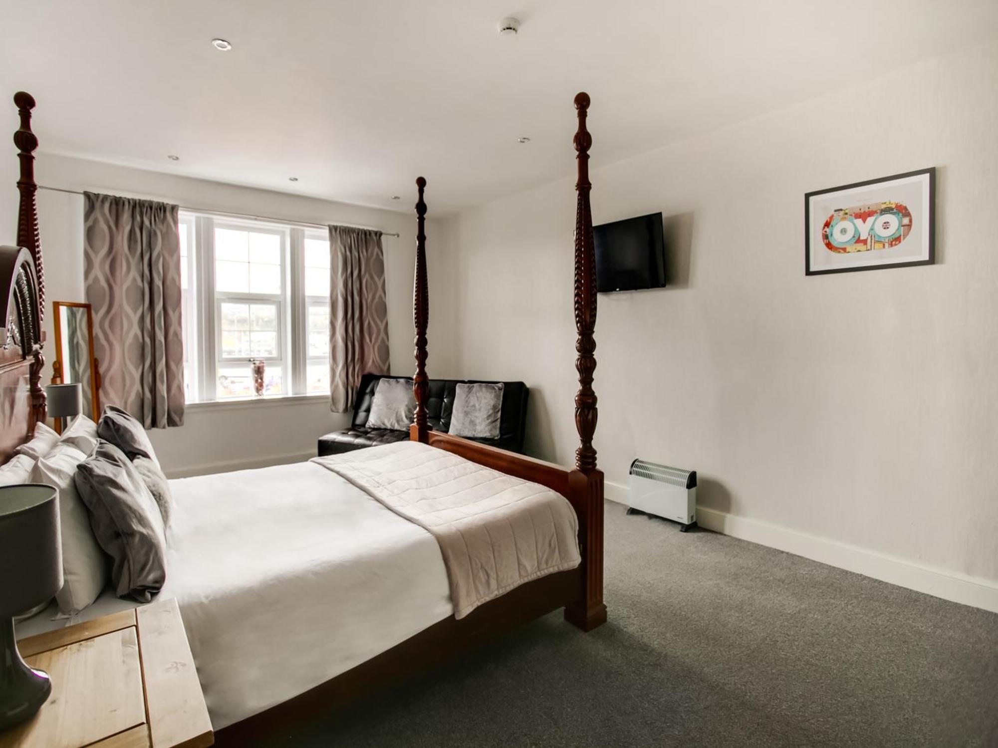 Oyo Gin House Hotel Greenock Luaran gambar