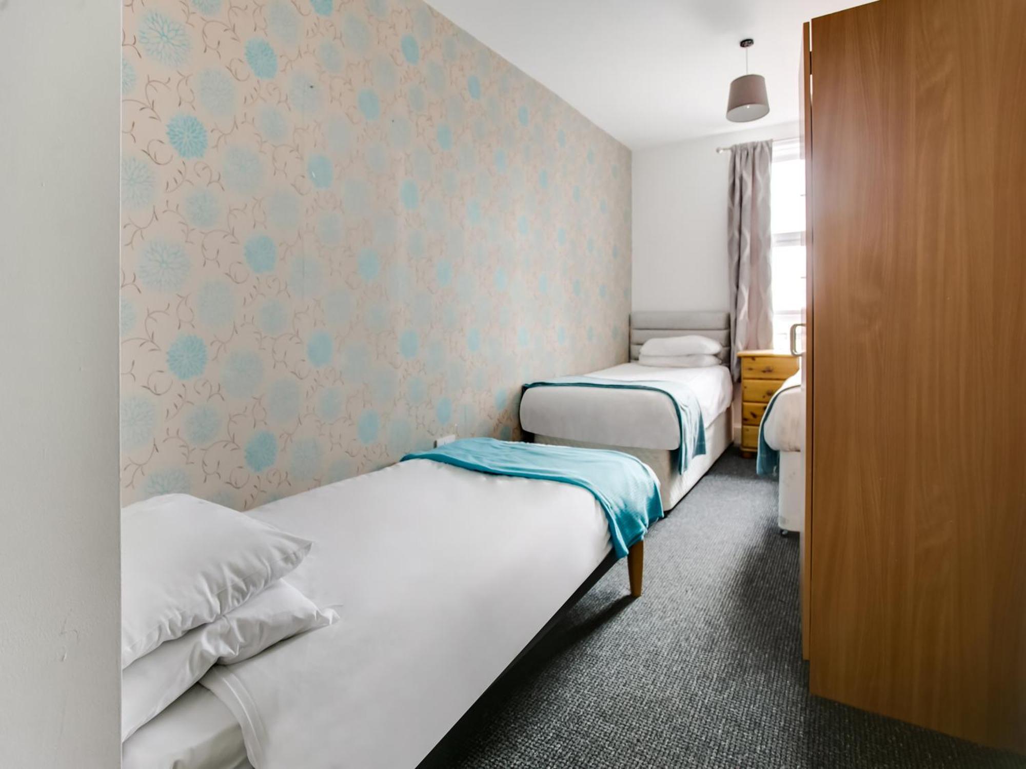 Oyo Gin House Hotel Greenock Luaran gambar