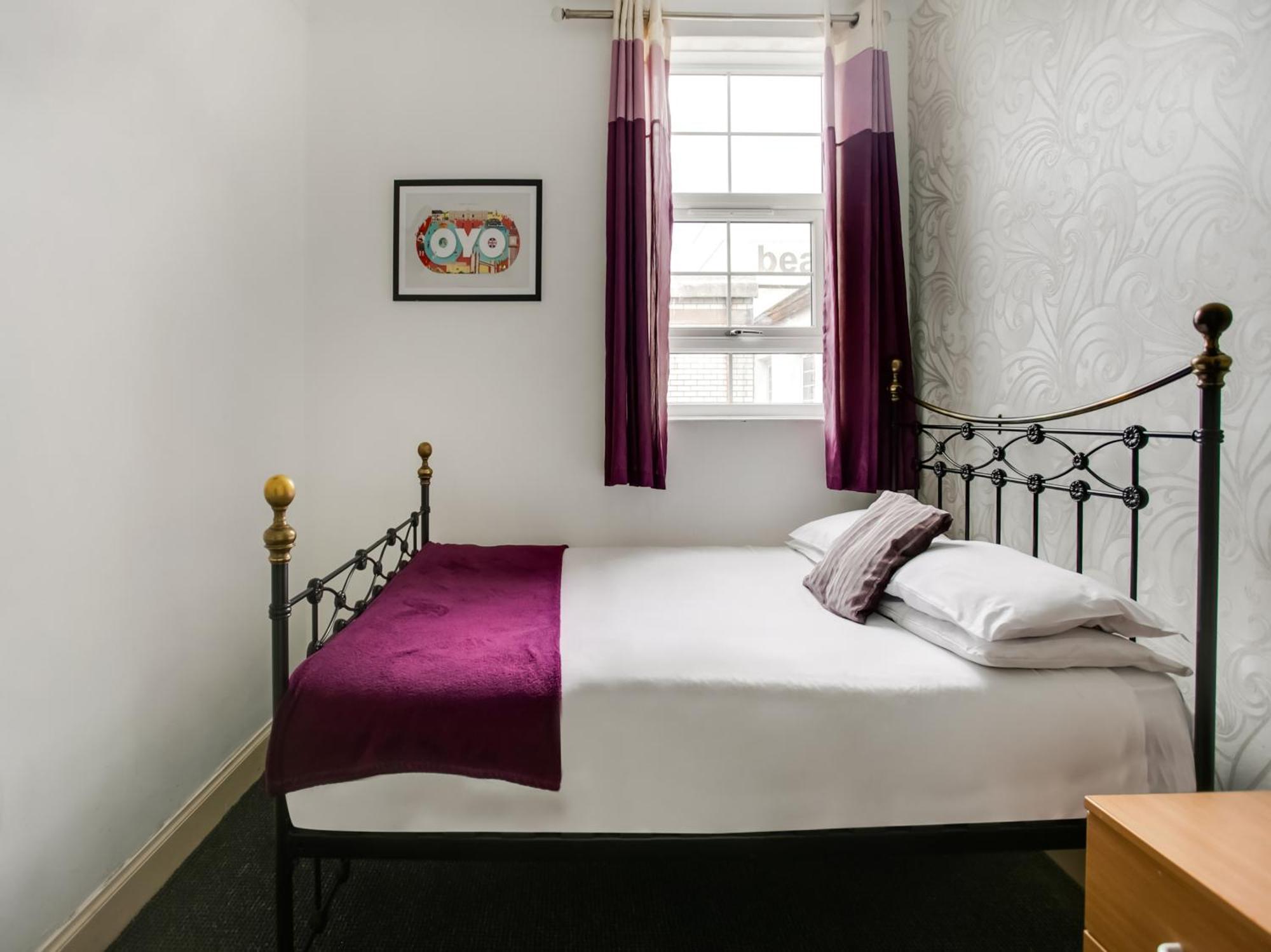 Oyo Gin House Hotel Greenock Luaran gambar