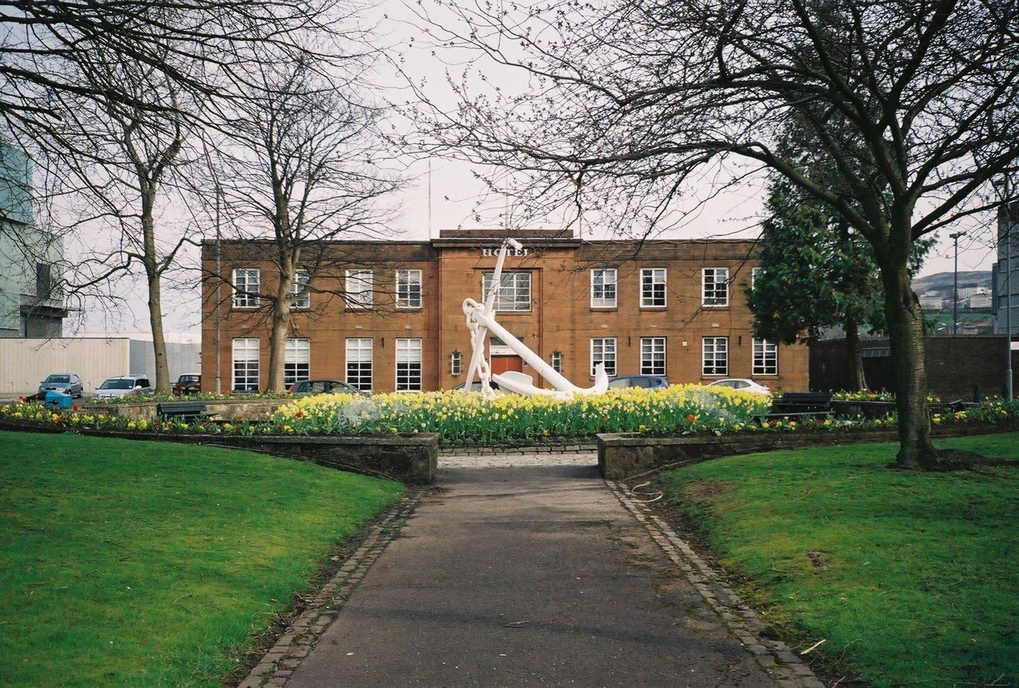 Oyo Gin House Hotel Greenock Luaran gambar